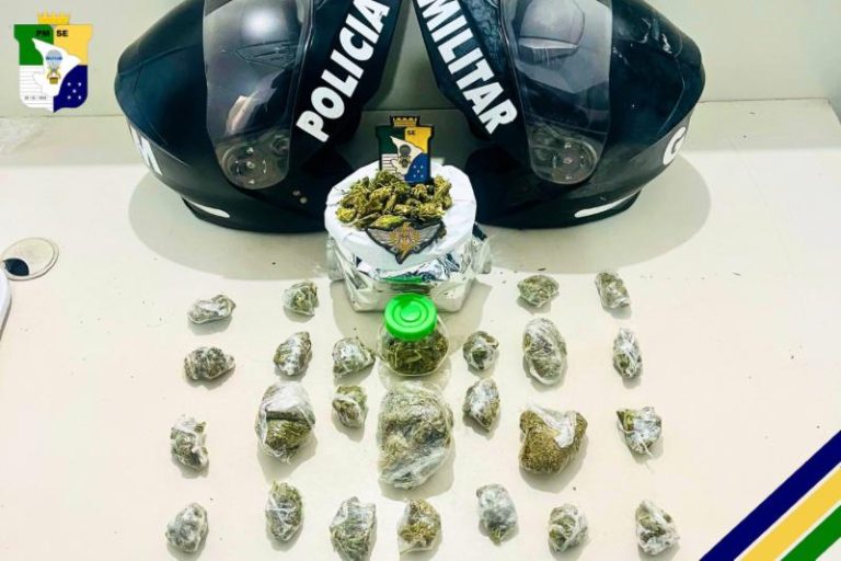 Polícia Militar apreende suspeito de tráfico de drogas em Nossa Senhora do Socorro