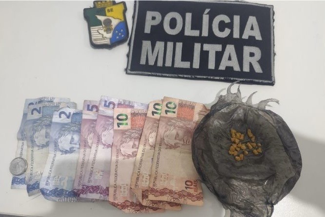 Mulher é presa por tráfico de drogas no Ademar de Carvalho em Lagarto