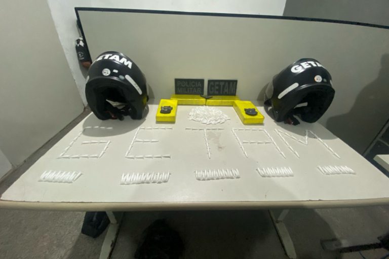 Polícia Militar apreende 399 cápsulas de cocaína e 2,6 kg de maconha em Nossa Senhora do Socorro