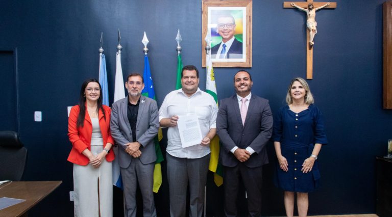 Secretaria da Saúde e HUL assinam novo contrato que visa ampliar atendimentos
