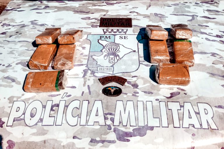 Polícia Militar apreende 5 Kg de maconha na Rodovia SE-170