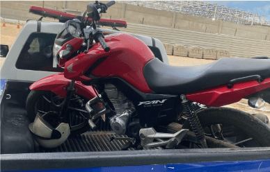 Assalto a mototaxista termina com moto recuperada pela PM em Lagarto
