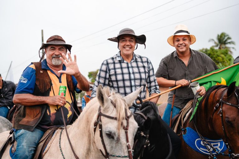 Prefeito Sérgio reforça importância da cultura e do desenvolvimento econômico durante 34º Casamento Caipira do povoado Brejo