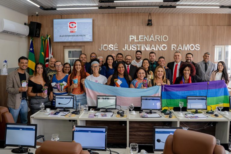 Palestra sobre políticas públicas ligadas à comunidade LGBTQIAPN+ é realizada na Câmara Municipal de Lagarto