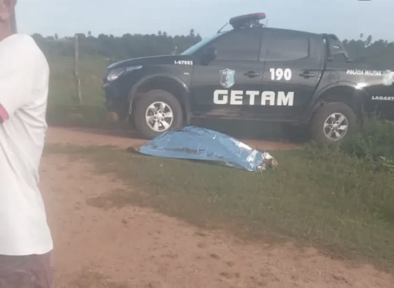 IML recolhe corpo de mulher vítima de acidente em Lagarto