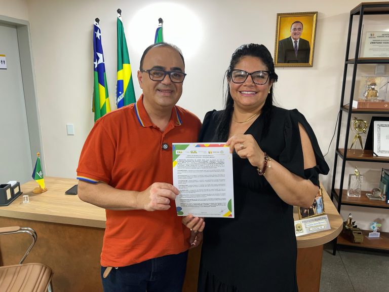 Prefeitura de Simão Dias anuncia abertura do Concurso de Talentos Paulinha Abelha