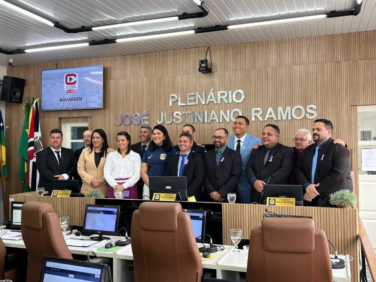 Ação de conscientização sobre o Agosto Lilás é realizada na Câmara de Vereadores de Lagarto
