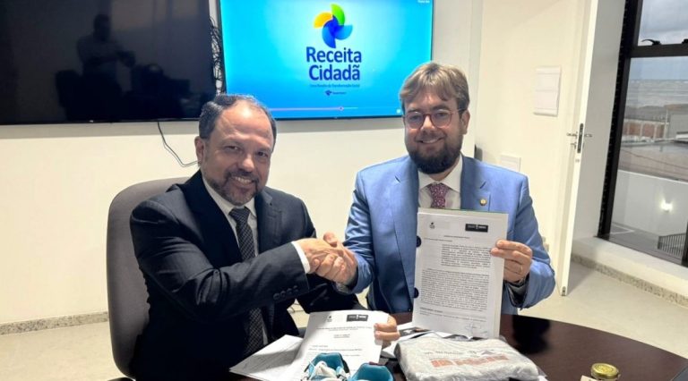 Governo firma parceria com Receita Federal para viabilizar projeto Cabide Social