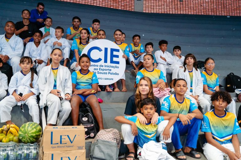 Alunos do CIE representam Lagarto em campeonato brasileiro de Jiu-Jitsu e conquistam 26 medalhas