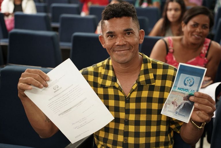 Lagarto é beneficiado com os programas de moradia Novo Lar e Casa Legal