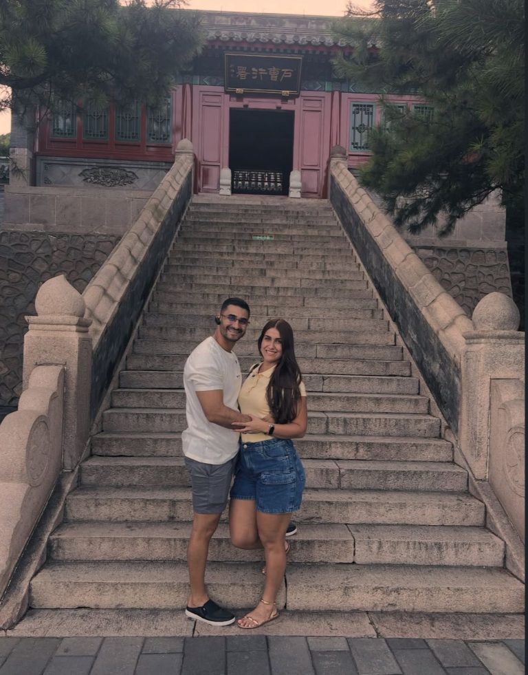 Casal lagartense recebe reconhecimento internacional por vídeos curtos na China