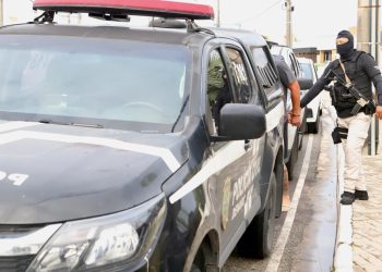 Ação conjunta prende foragido da justiça baiana por homicídio em SE