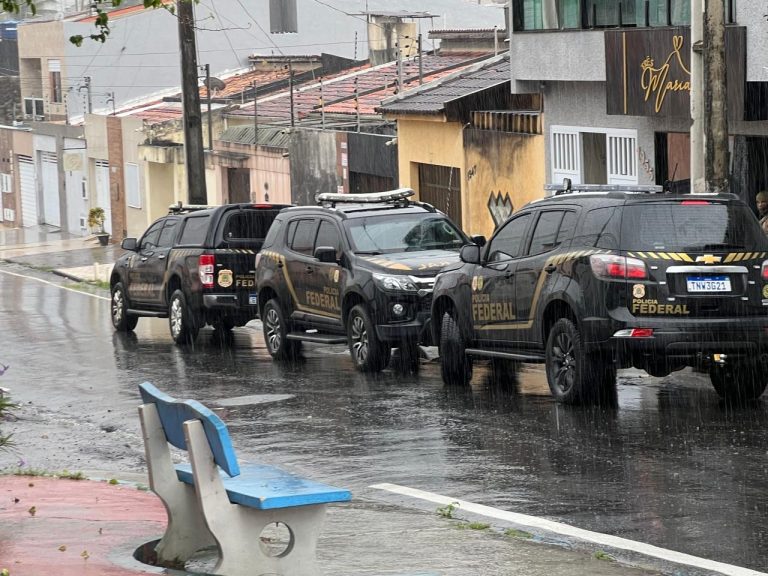 Polícia Federal cumpre mandados em Lagarto durante operação contra tráfico e lavagem de dinheiro