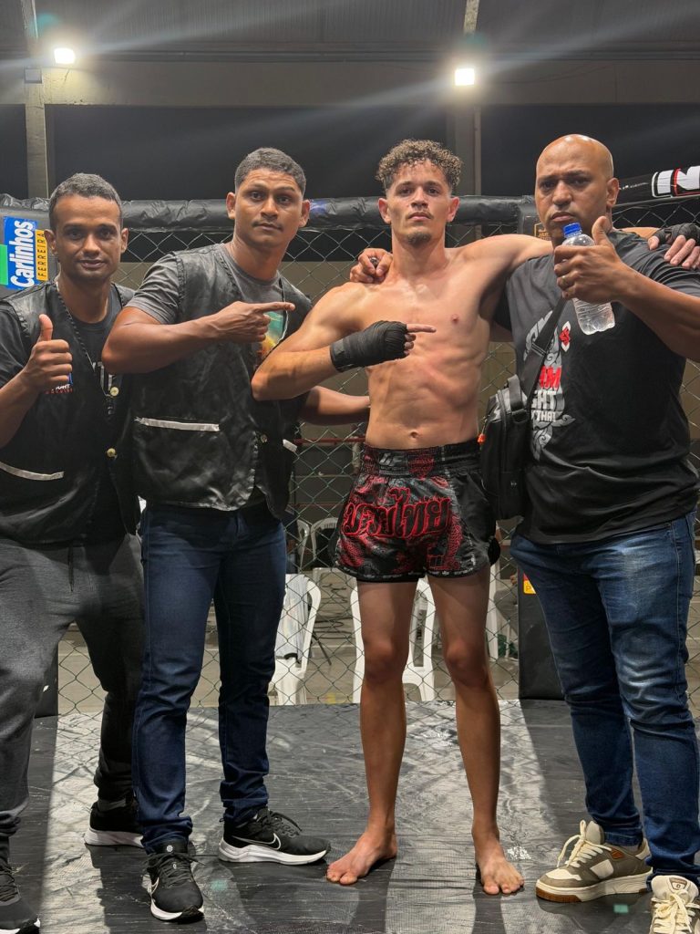 Lagartense brilha no Jardim Fight com nocaute no terceiro round