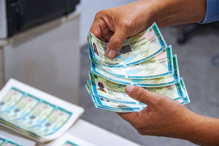 Sergipe supera 30% da população com a nova Carteira de Identidade Nacional