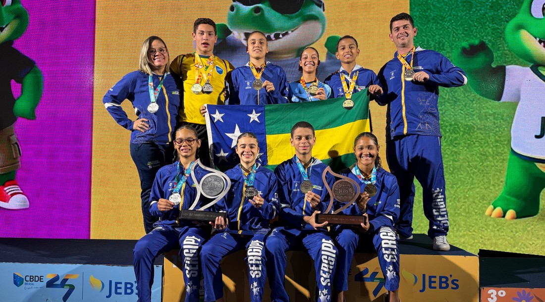 slide_4f089f6bd4f23d7246f2164f7f475a3d