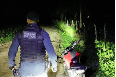 Motocicleta roubada em São Domingos é recuperada pela Polícia Militar em Lagarto