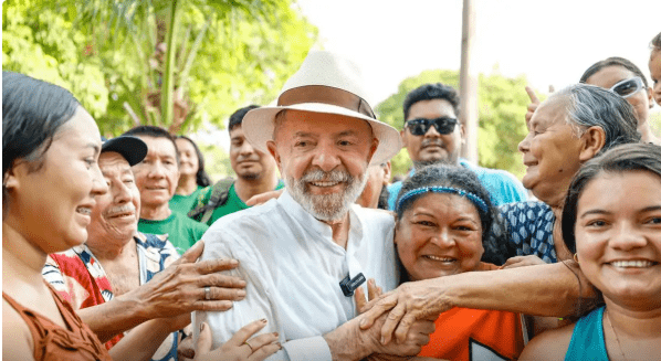 Justiça tributária: Lula celebra isenção para quem ganha até R$ 5 mil