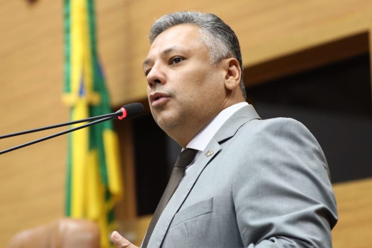 Deputado Ibrain cobra explicações à Energisa sobre constantes quedas de energia em Lagarto