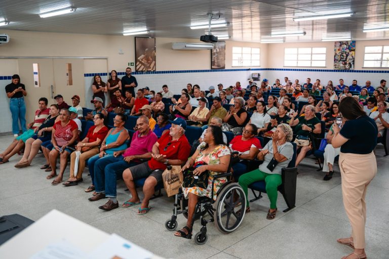 Prefeitura de Lagarto entrega mais 100 autorizações para cirurgias de catarata