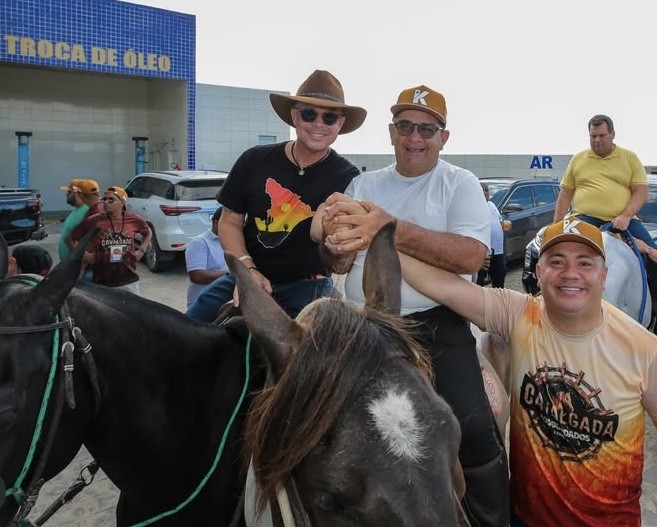 Governador de Sergipe sofre fratura durante cavalgada em Tobias Barreto