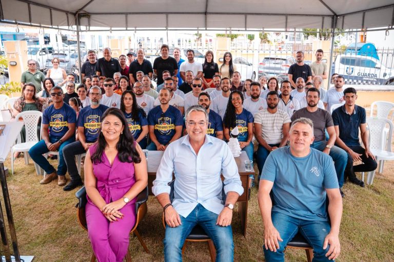 Prefeito de Lagarto sanciona PCCV e leis que ampliam forças municipais