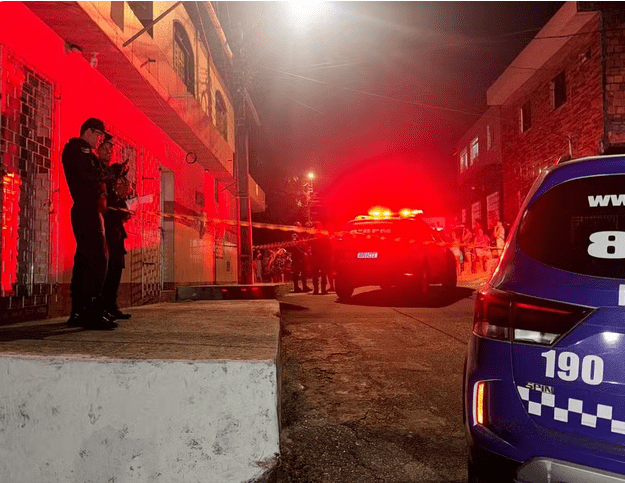 Mulher é morta com tiro no rosto na Zona Norte de Aracaju; suspeito é companheiro da vítima