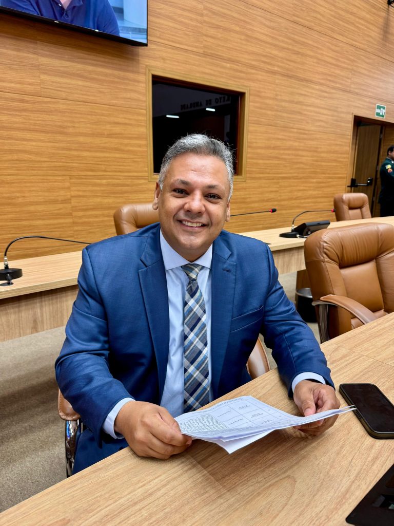 Ibrain de Valmir destaca importância da Universidade Estadual e vota a favor do projeto