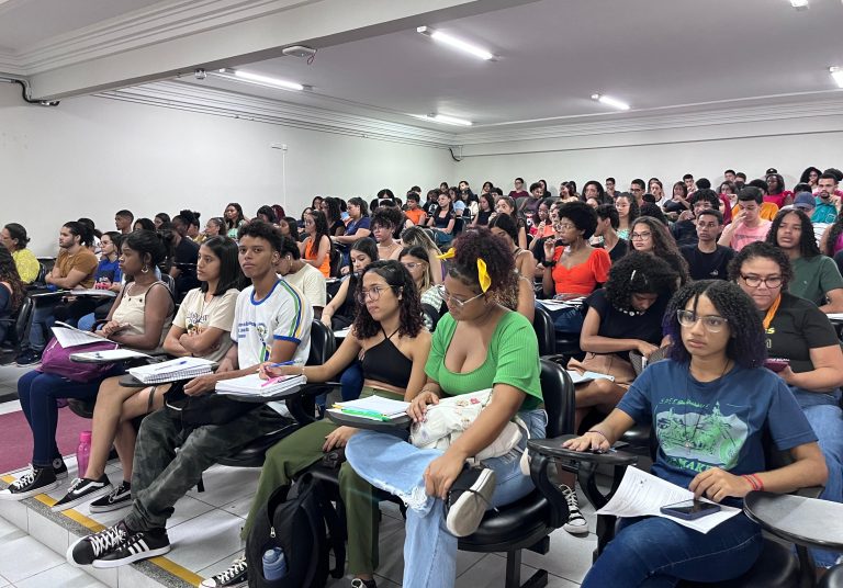 Inscrições abertas para processo seletivo do Pré-Universitário 2026