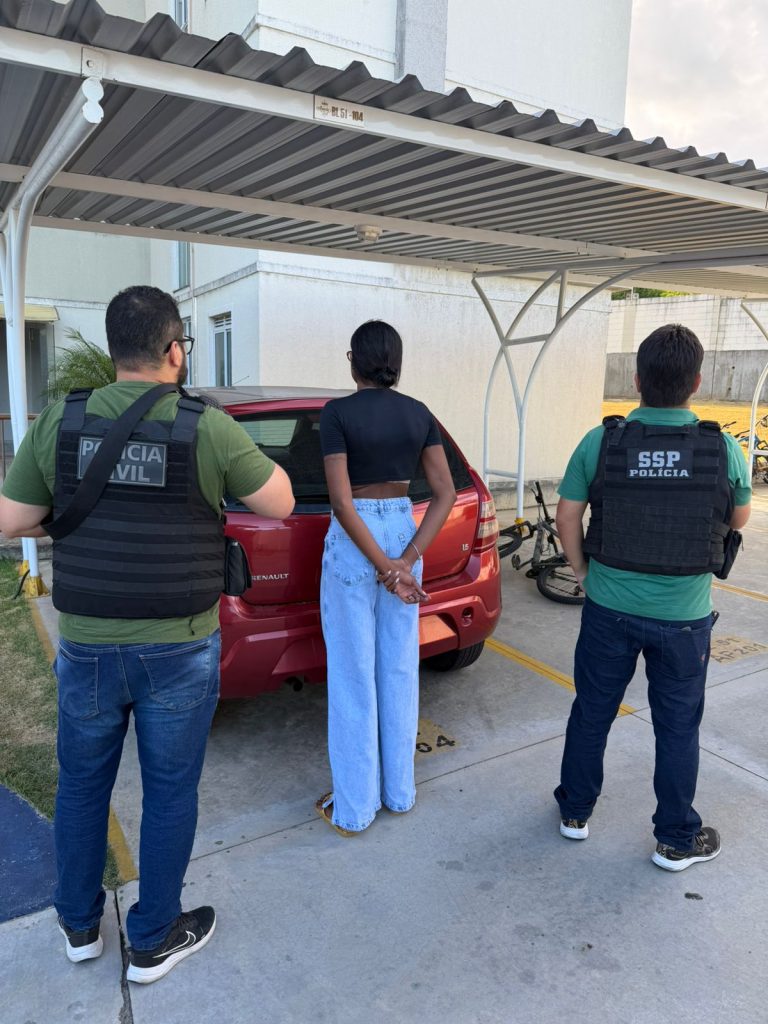 Mulher é presa por estelionato durante Operação Cavalo de Tróia