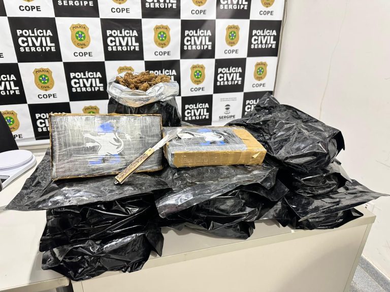 Cope apreende R$ 500 mil em drogas na rodoviária de Aracaju