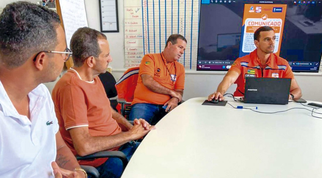 slide_7d822385c195ca0bbfe78361e2e9f29f