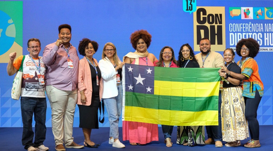 slide_9c07e9456f85e0afce666fd6333ca50e (2)