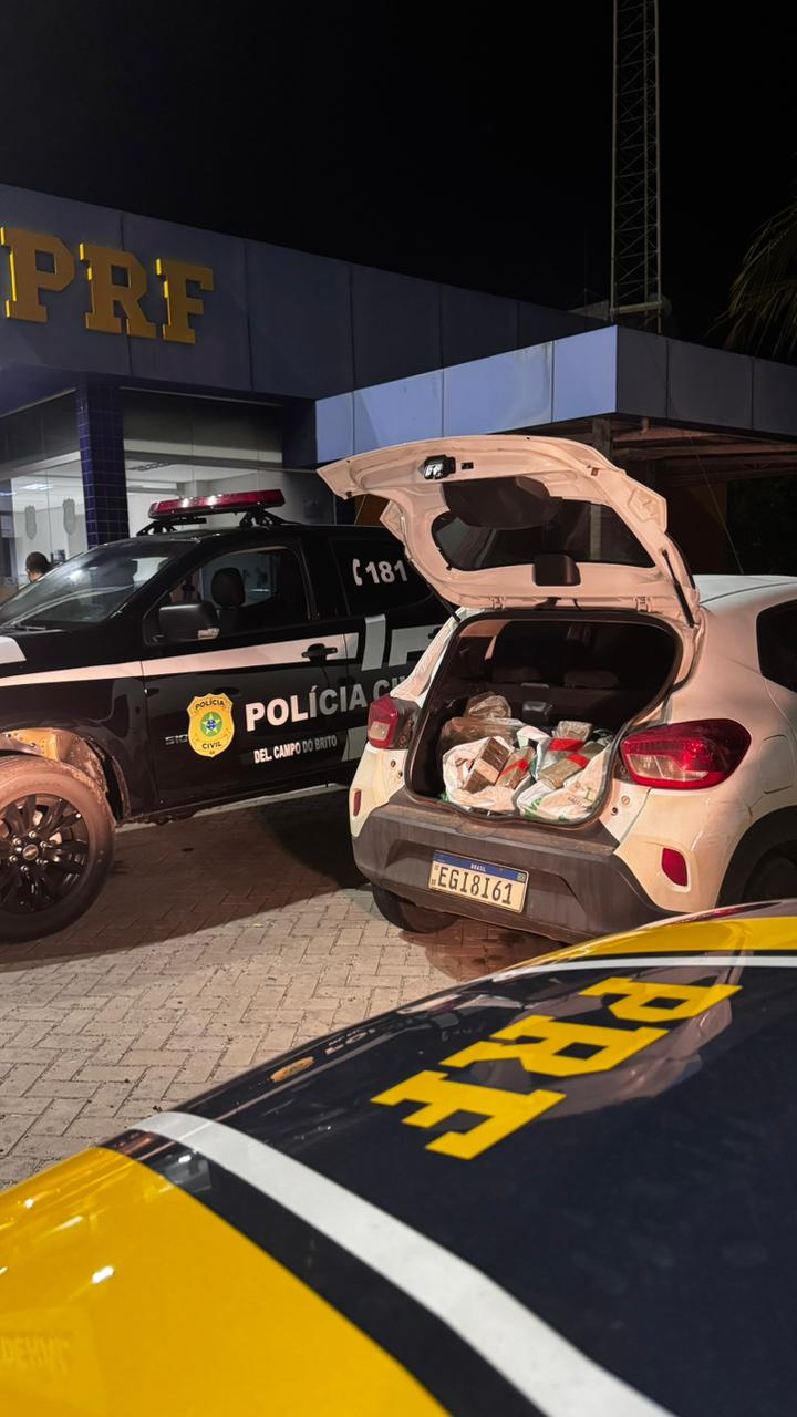 Cope e PRF apreendem 38 kg de maconha e 2 kg de cocaína no interior de SE