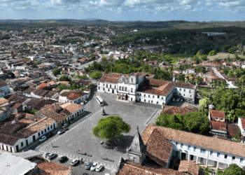 Mulher é vítima de tentativa de feminicídio e é resgatada em área de mata em São Cristóvão