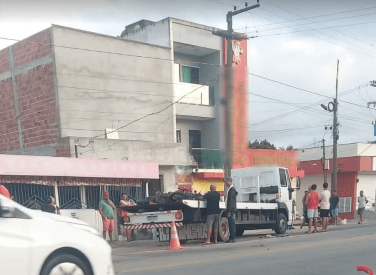Motociclista morre após ser atingido por caminhão em Cristinápolis