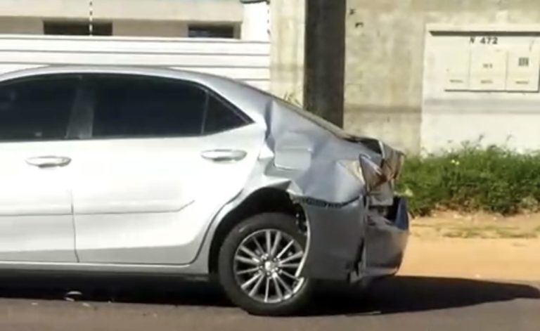 Colisão deixa veículos danificados em Lagarto