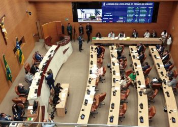 Governo garante reajuste para os cerca de 66 mil servidores ativos e inativos