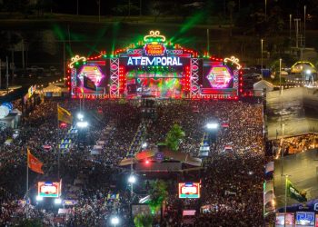 Arraiá do Povo 2026 segue neste sábado com shows de Joelma e Adelmário Coelho