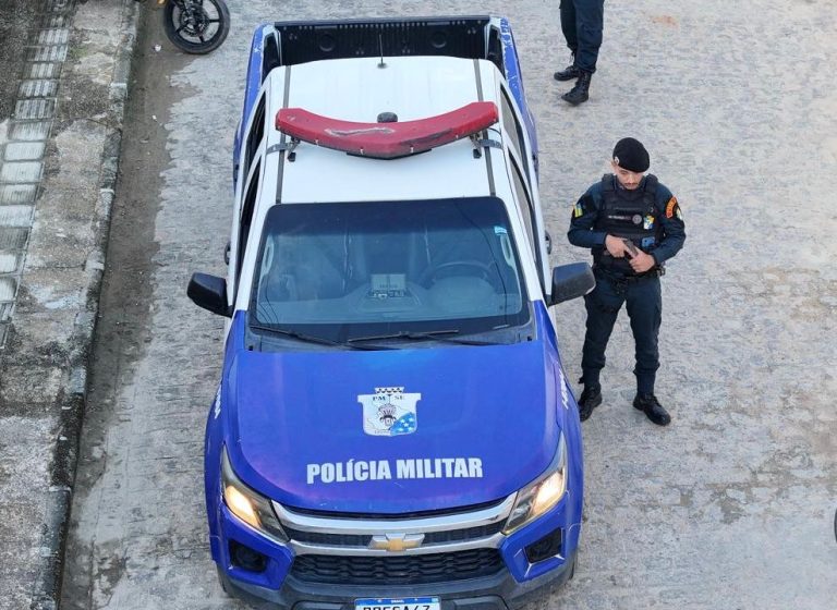 Polícia Militar prende suspeito de forte atuação com tráfico de drogas na Colônia Treze