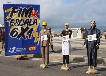 Governo lança campanha nacional pelo fim da escala de trabalho 6×1