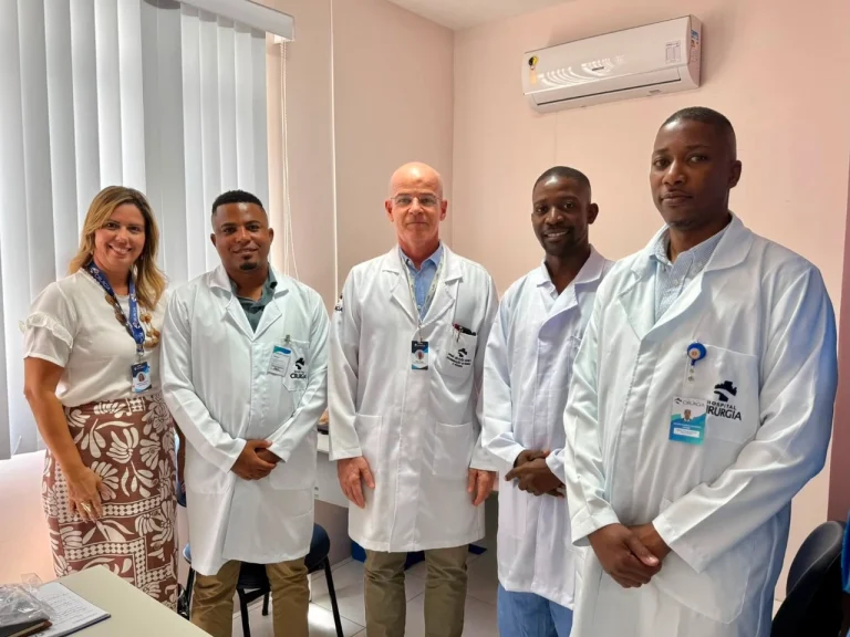 Hospital de Cirurgia é escolhido para programa internacional e capacita médicos angolanos