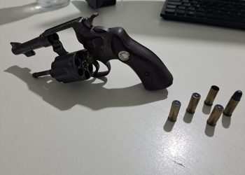 PC prende suspeito e apreende arma em Tobias Barreto
