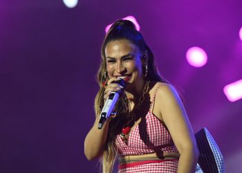 ‘Quinta Delas’ reúne Simone Mendes, Samyra Show e Nineia Oliveira no palco do Arraiá do Povo