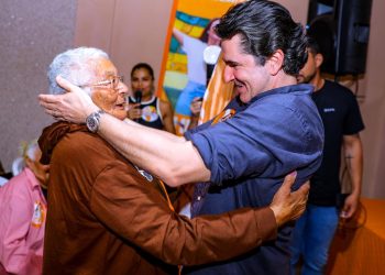 Pesquisa ECM aponta Gustinho entre os três mais citados para deputado federal na primeira semana de campanha