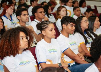 Programas Primeiro Emprego e Qualifica Sergipe do governador Fábio impulsionam geração de emprego e renda