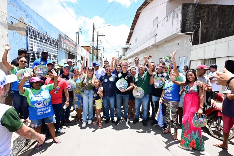 Delegado Alessandro é recebido com apoio e reconhecimentos em feiras dos povoados Colônia 13, Brasília e Jenipapo, em Lagarto