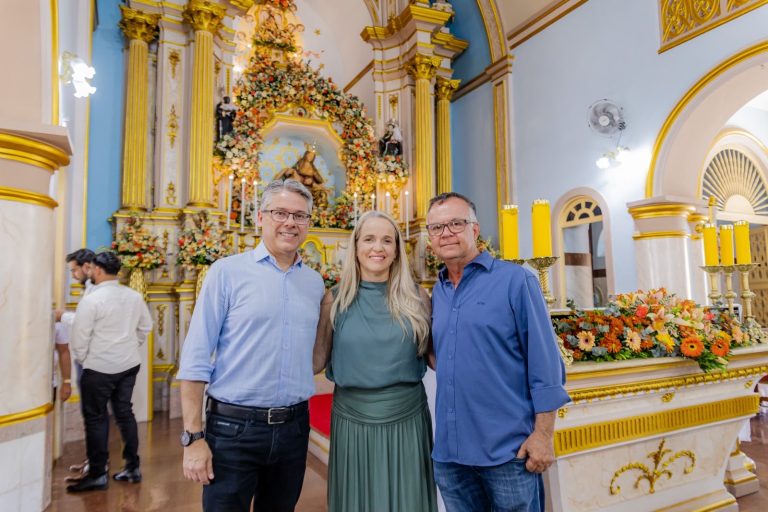Delegado Alessandro participa de missa solene em homenagem à padroeira de Lagarto