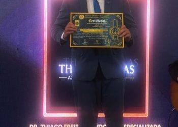 Advogado Thiago Freitas recebe Selo Ouro de Referência Nacional no Rio de Janeiro