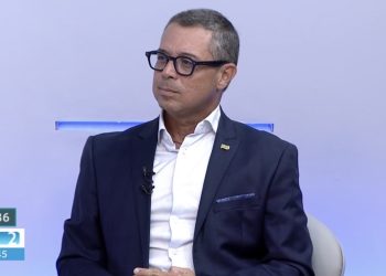 Na TV Sergipe, Fábio afirma que já deu o primeiro passo para resolver problema histórico da água, assim como fez na segurança